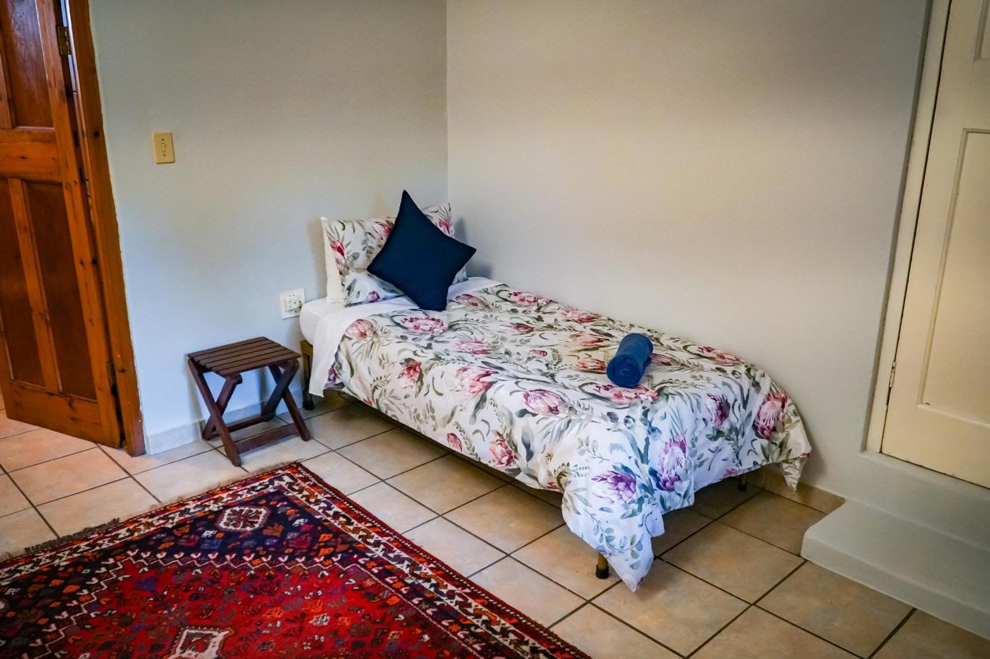 Outentique Accommodation Oudtshoorn Habitación foto